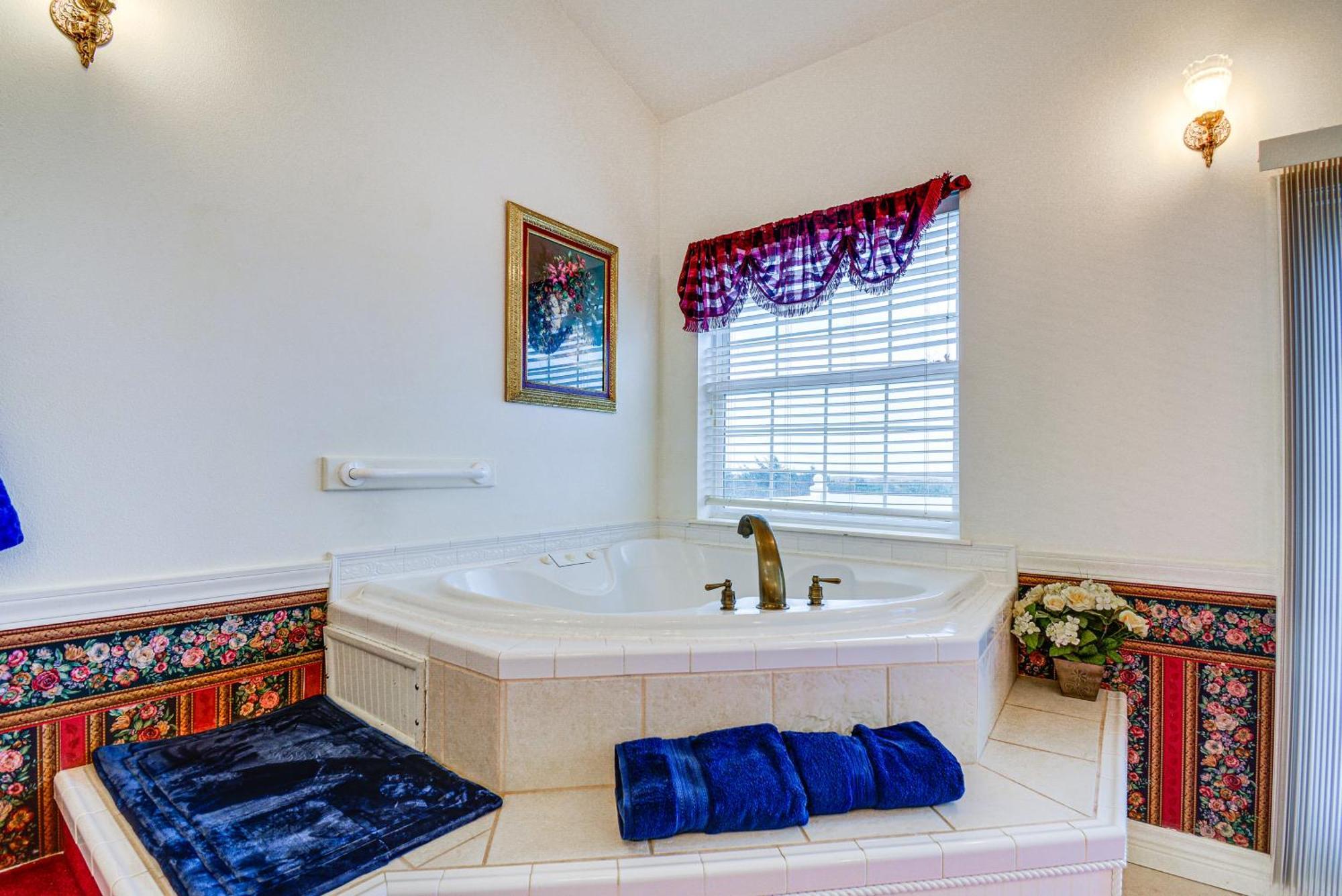 Ocean Shores Condo Rental With View - Walk To Beach! Zewnętrze zdjęcie
